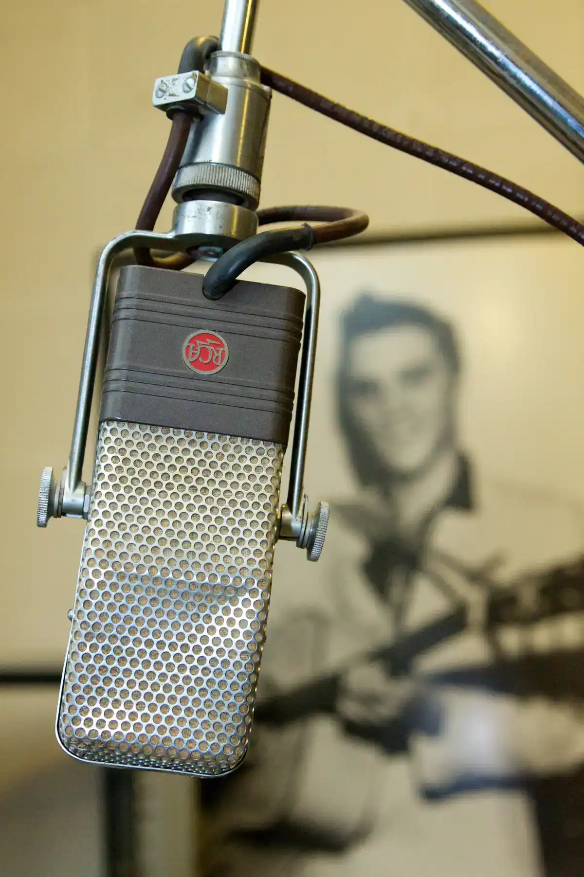 RCA microphone (Sun Studio)